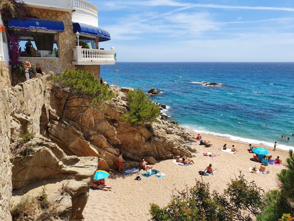 Faro Solo Para Mujeres Platja d'Aro Exteriör bild